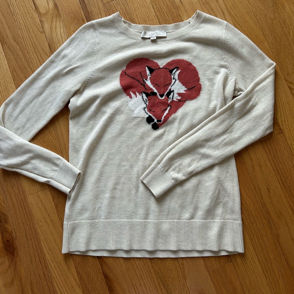 Loft Cream long sleeve -Size Small
